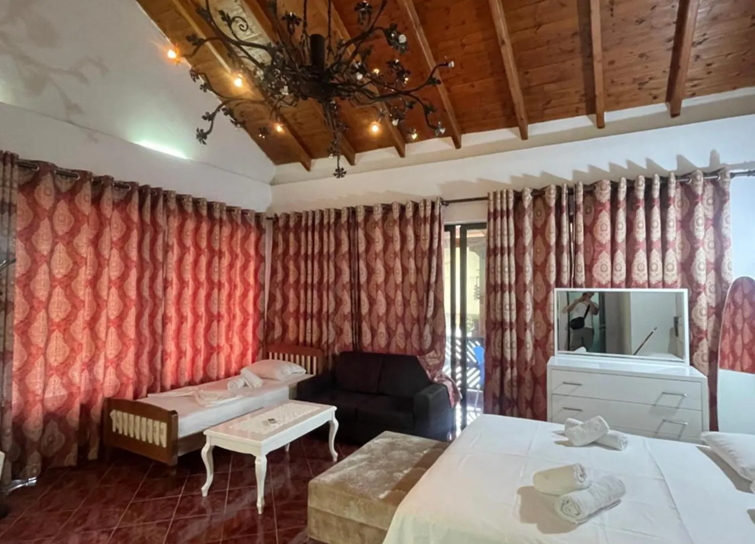 Cozy Apartment Sarande